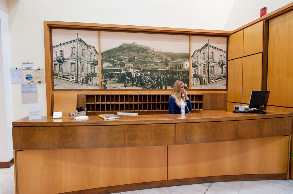 Fthia Hotel Lamia Exterior photo