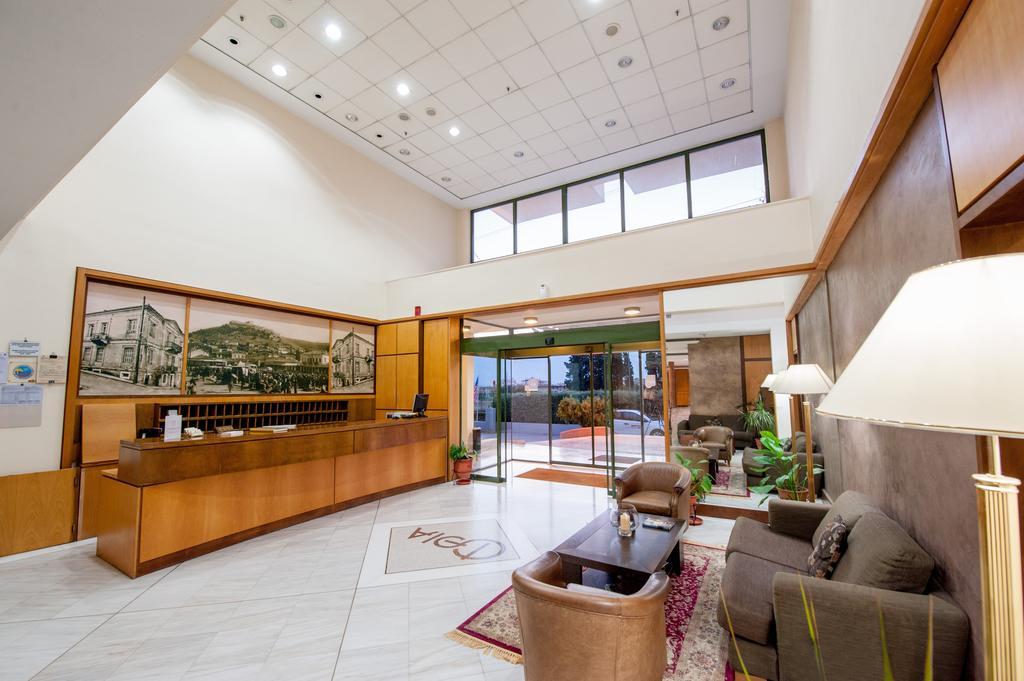 Fthia Hotel Lamia Exterior photo